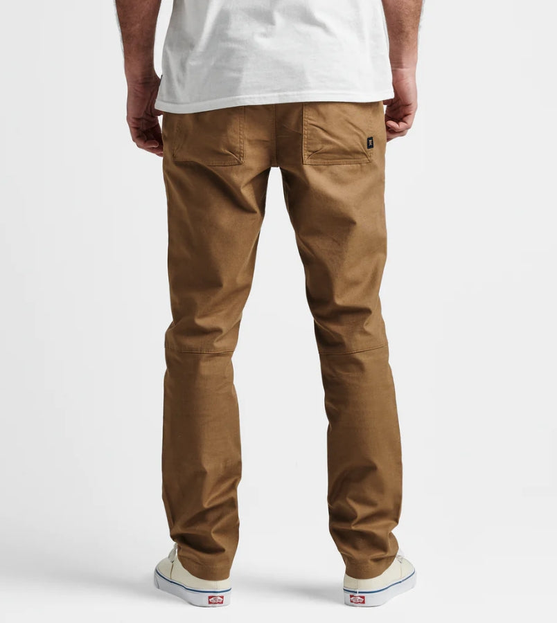 LAYOVER TRAVELER PANT - DARK KHAKI