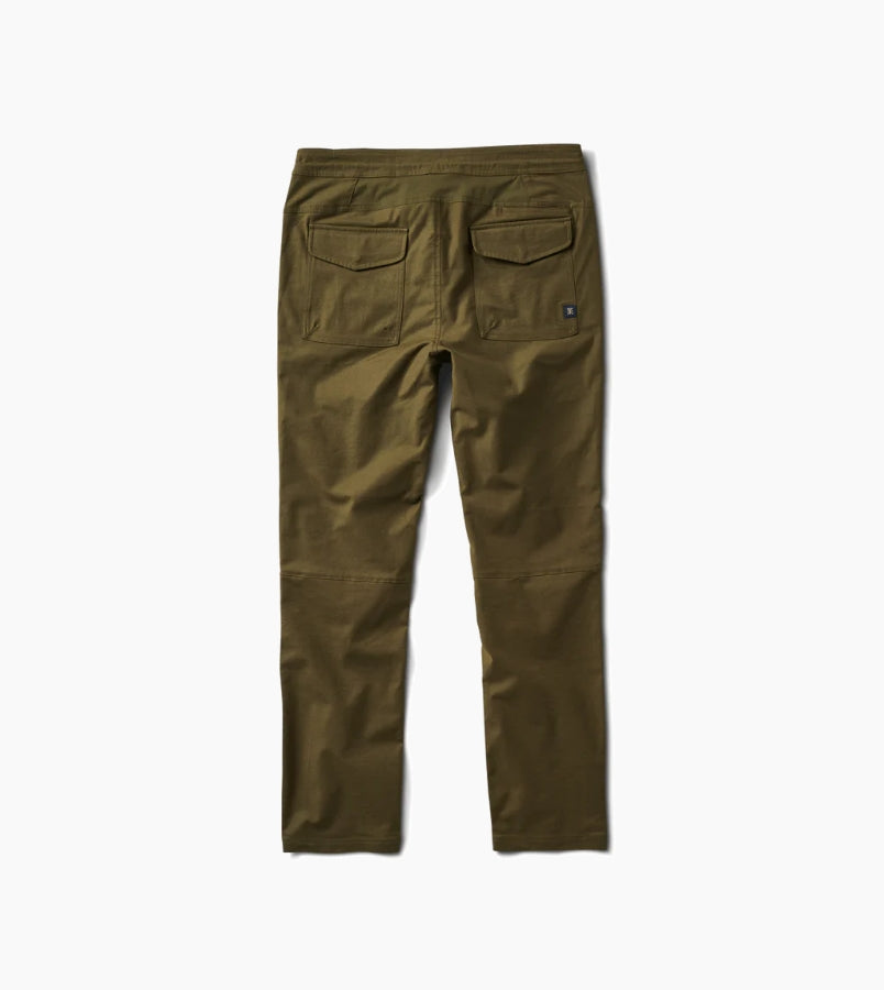 LAYOVER TRAVELER PANT - MILITARY